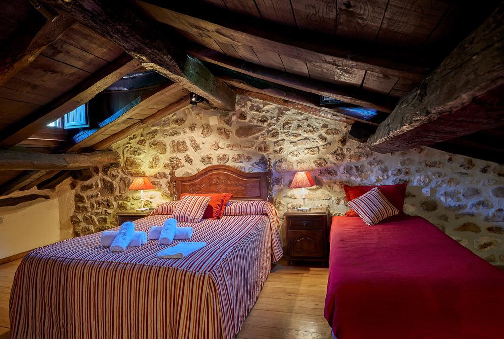 Alles Casas Rurales La Tahona De Besnes 게스트하우스 외부 사진
