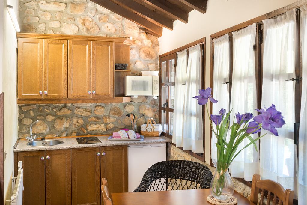 Alles Casas Rurales La Tahona De Besnes 게스트하우스 외부 사진